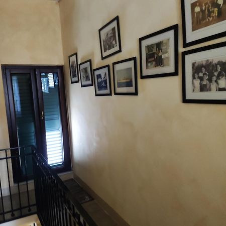 La Casa Dellamericano - Casa D'Epoca Anni '30 Aliano Eksteriør bilde